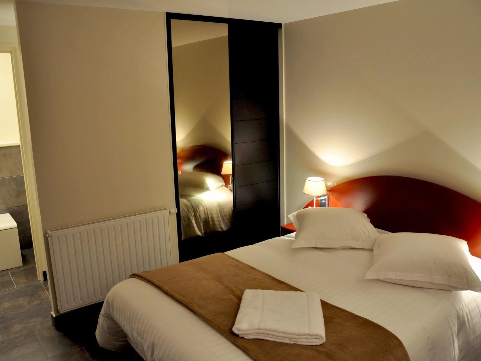Hotel No Minoe Locminé エクステリア 写真